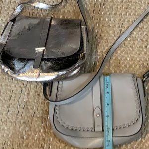 🌟🌟🎉🎉2 purses for ONE PRICE; small from GAP!